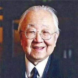 啟功