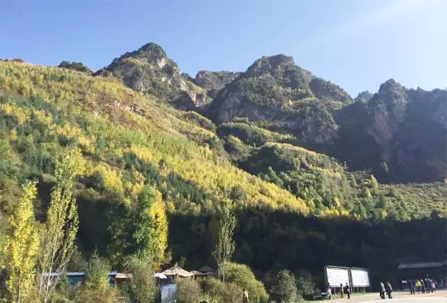 定西遮陽(yáng)山1