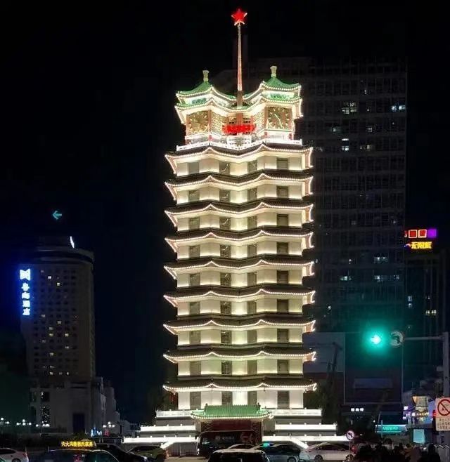 鄭州二七紀(jì)念塔.2