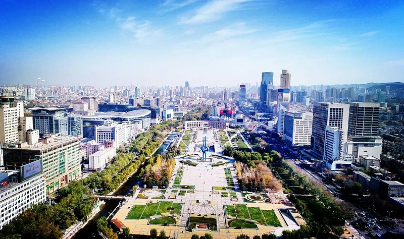 濟(jì)南泉城廣場